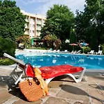 Hotel Ljuljak 3*