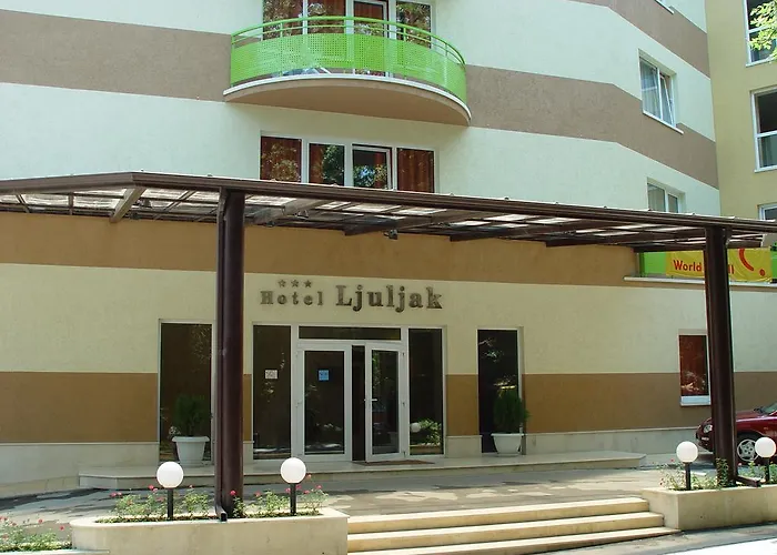 Ljuljak Hotell Golden Sands