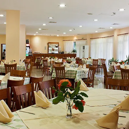 Ljuljak Отель 3*