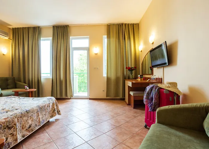 Ljuljak 3* Zlate písky