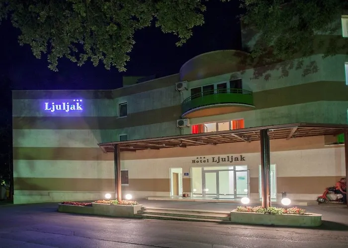 Ljuljak 3* Goudstrand